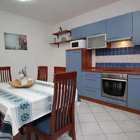 Zec Διαμέρισμα Šilo